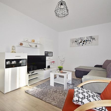 PUY Apartment Navy Near The Beach מראה חיצוני תמונה